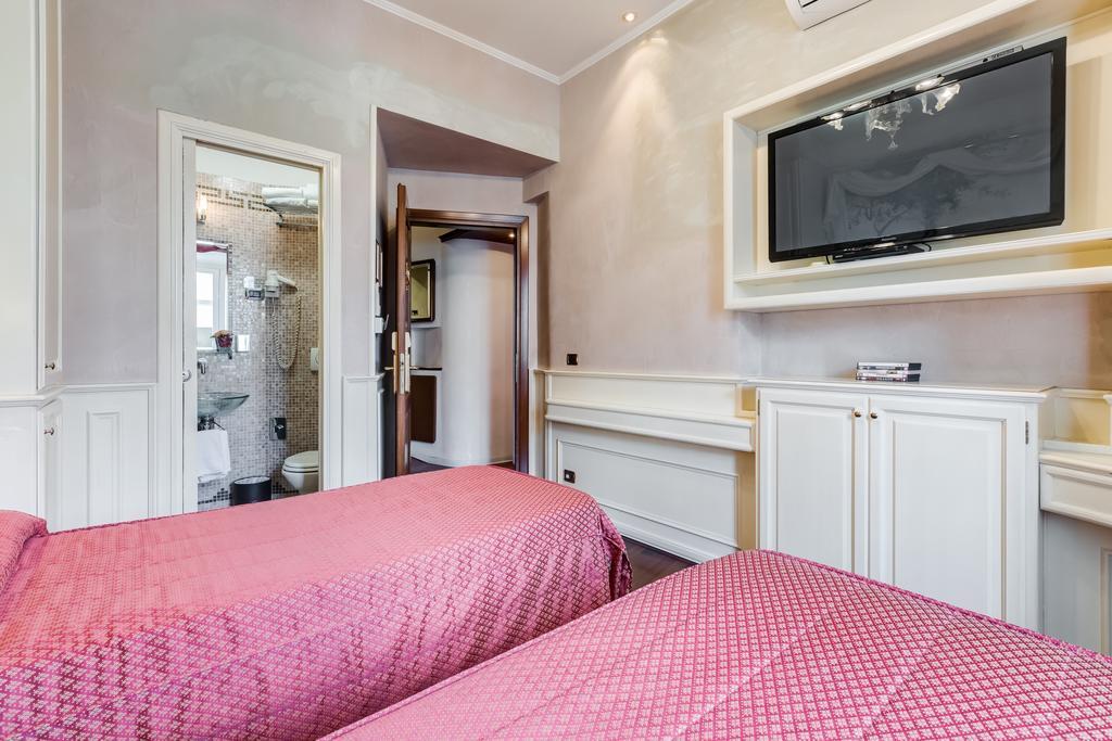Hotel 38 Viminale Street à Rome Extérieur photo