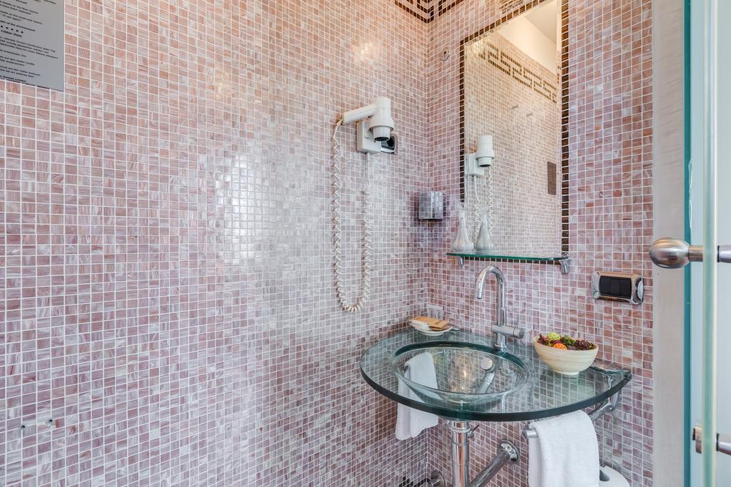 Hotel 38 Viminale Street à Rome Extérieur photo