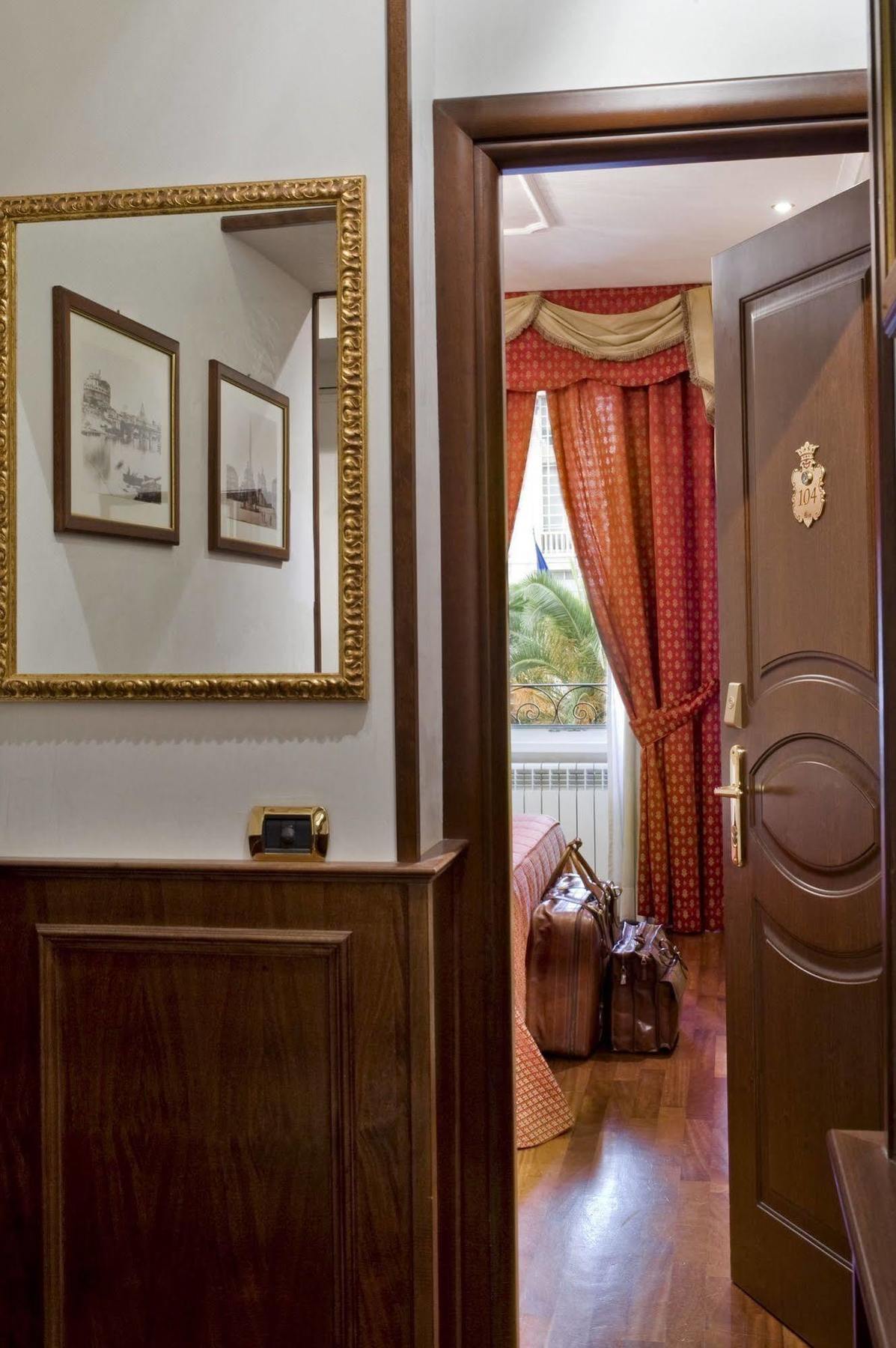 Hotel 38 Viminale Street à Rome Extérieur photo